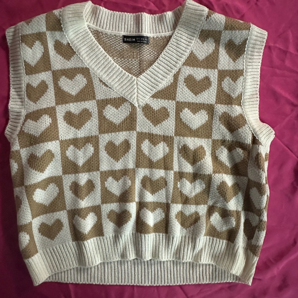 SHEIN heart sweater vest